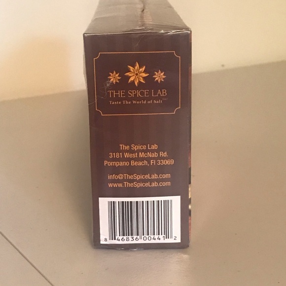 NEW The Spice Lab Tequila 100% Himalayan Salt Shooters hand-carved shot glasses - Picture 4 of 5